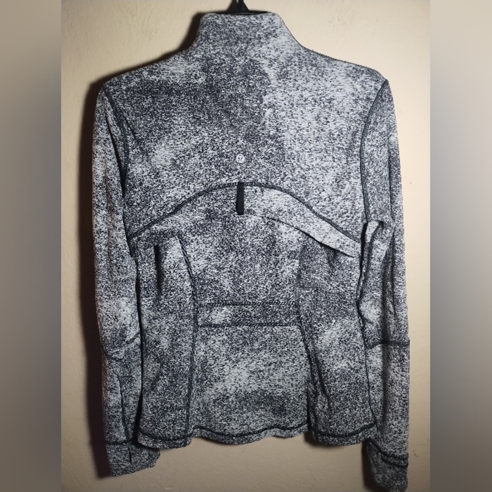 Lululemon Define Jacket Slim Fitted Gray Gym Athl… - image 8